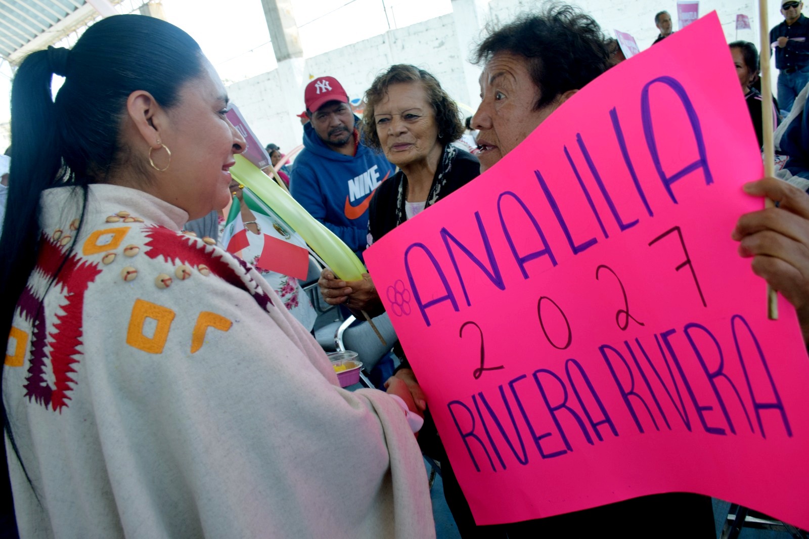 Crece el respaldo ciudadano para Ana Lilia Rivera rumbo a 2027
